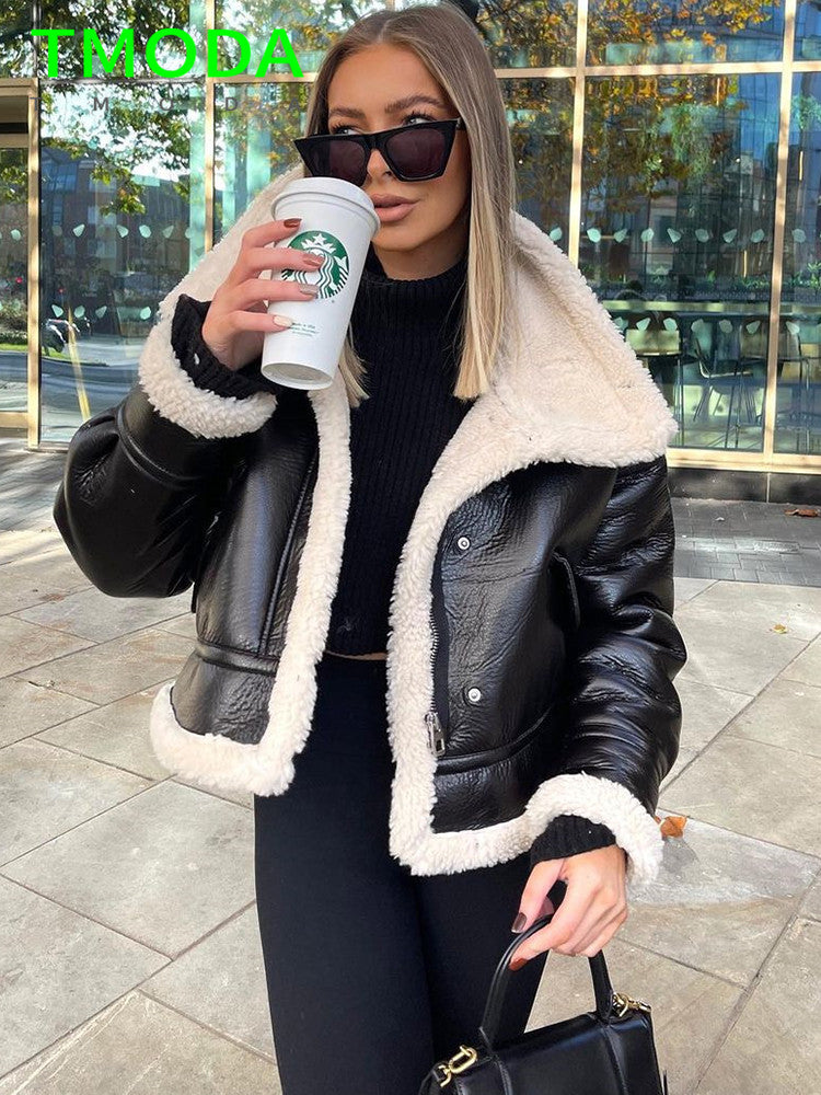 Sophisticated Coat with a Clean Classic Look