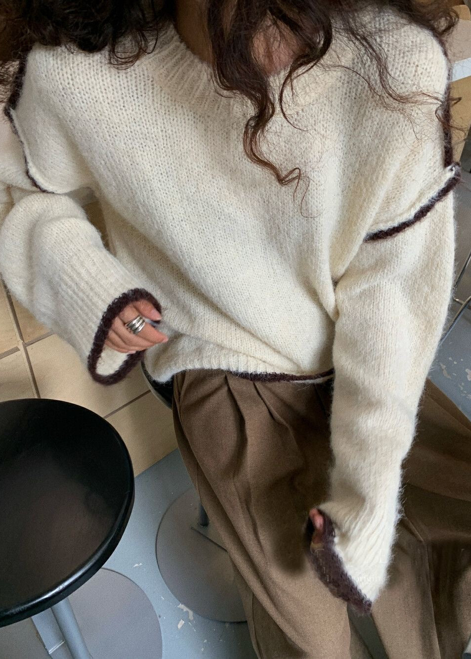 Beautifully Crafted Sweater in a Classic Style