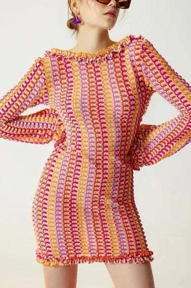 Well Tailored Dress with a Graceful Silhouette