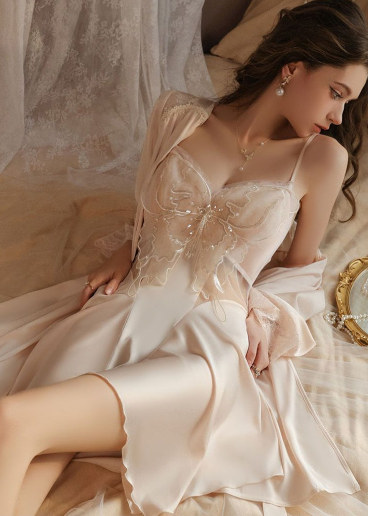 Beautifully Finished Garment in a Timeless Design