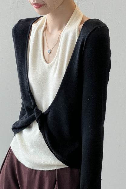 Sophisticated Garment with a Clean Classic Look