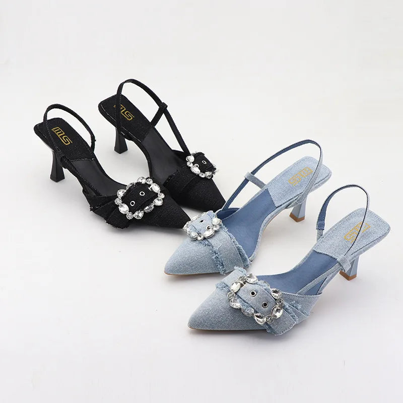 Beautifully Crafted Sandals in a Classic Style