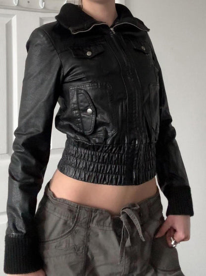 Gracefully Styled Jacket for Any Occasion