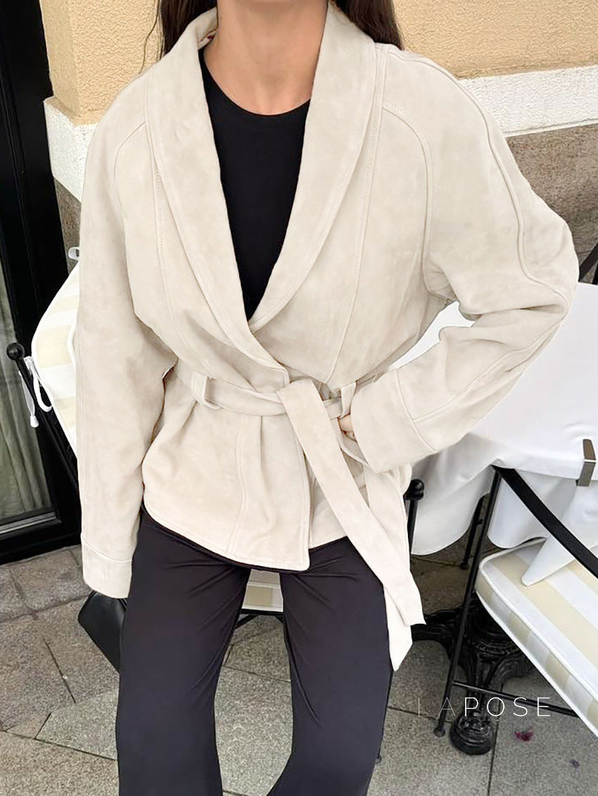Elegantly Styled Jacket for Everyday Wear
