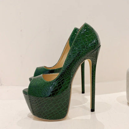 Polished Heels with an Effortless Classic Look
