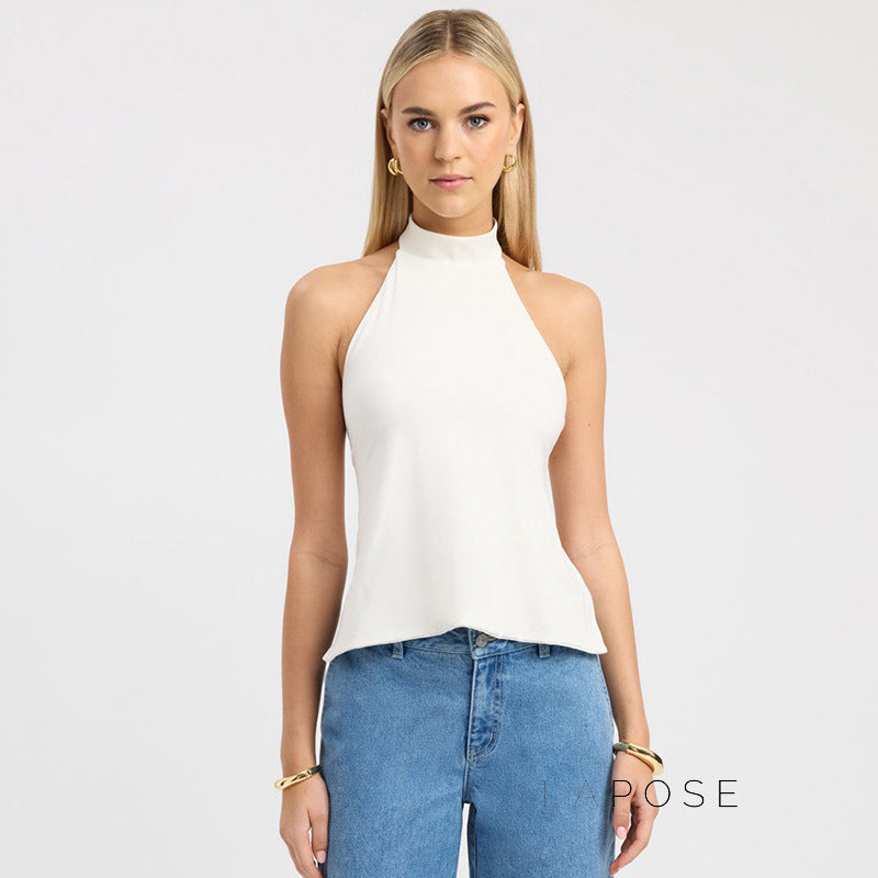 Well Tailored Top with a Graceful Silhouette