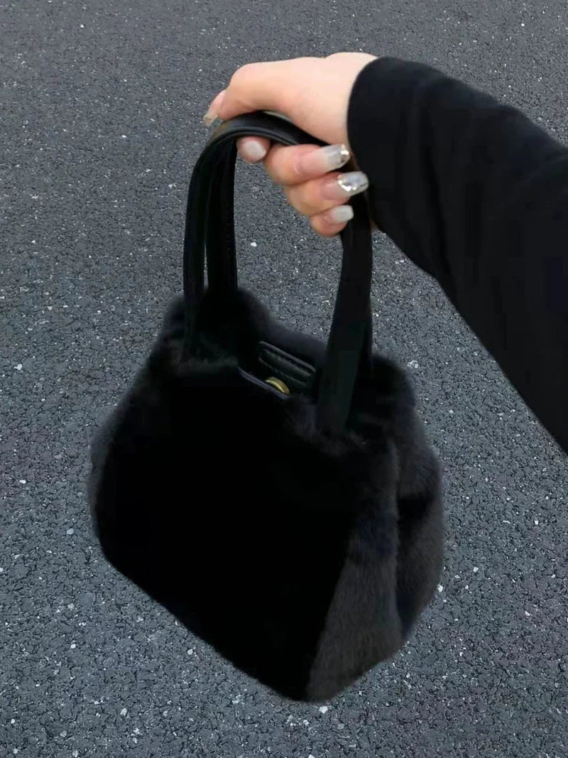 Beautifully Balanced Bag with Timeless Character