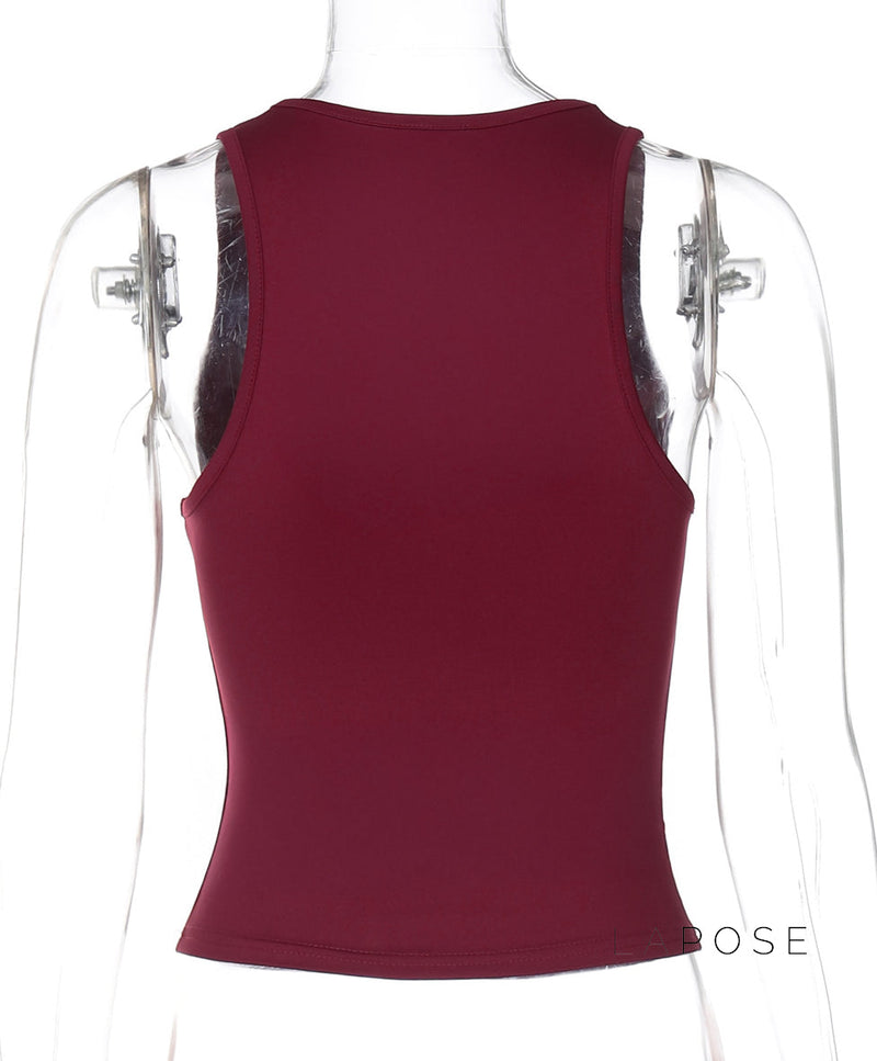 Effortlessly Elegant Top with a Timeless Design