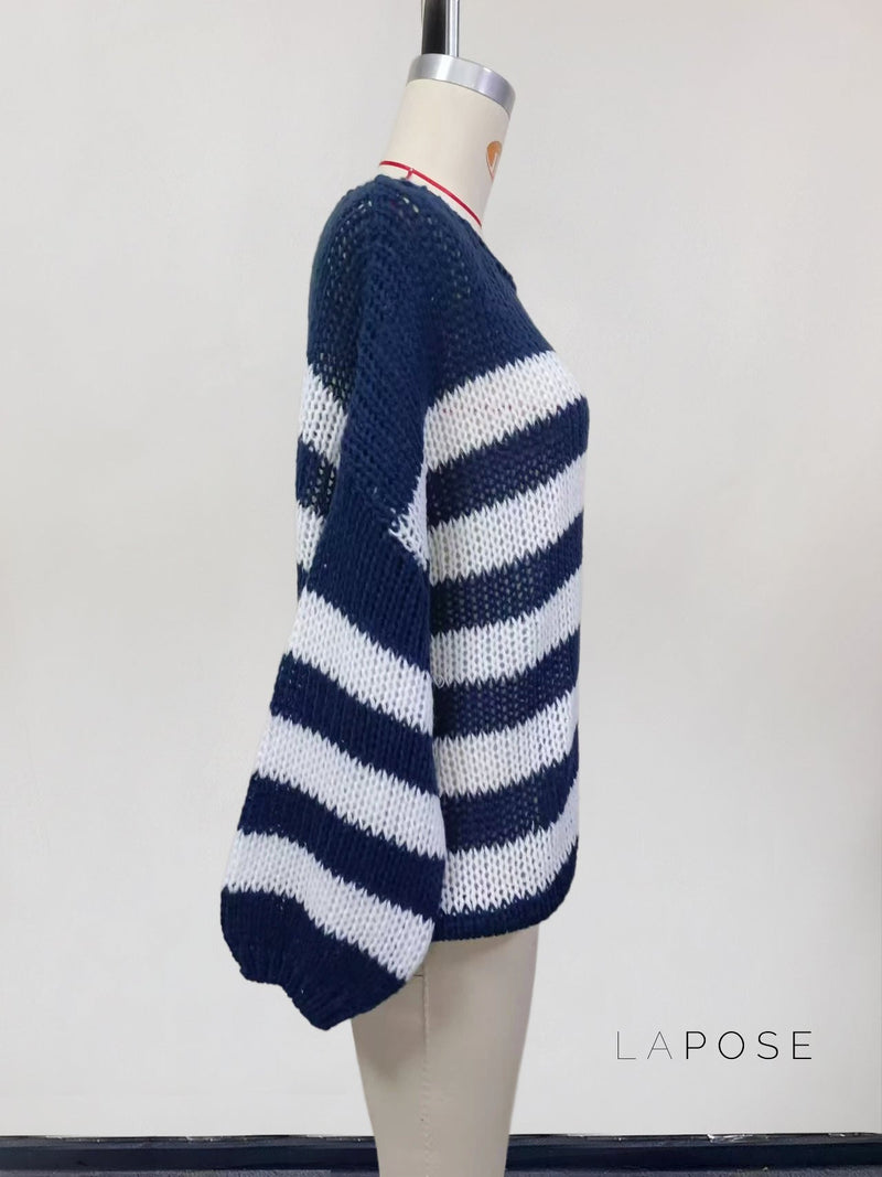 Well Tailored Sweater with a Graceful Silhouette