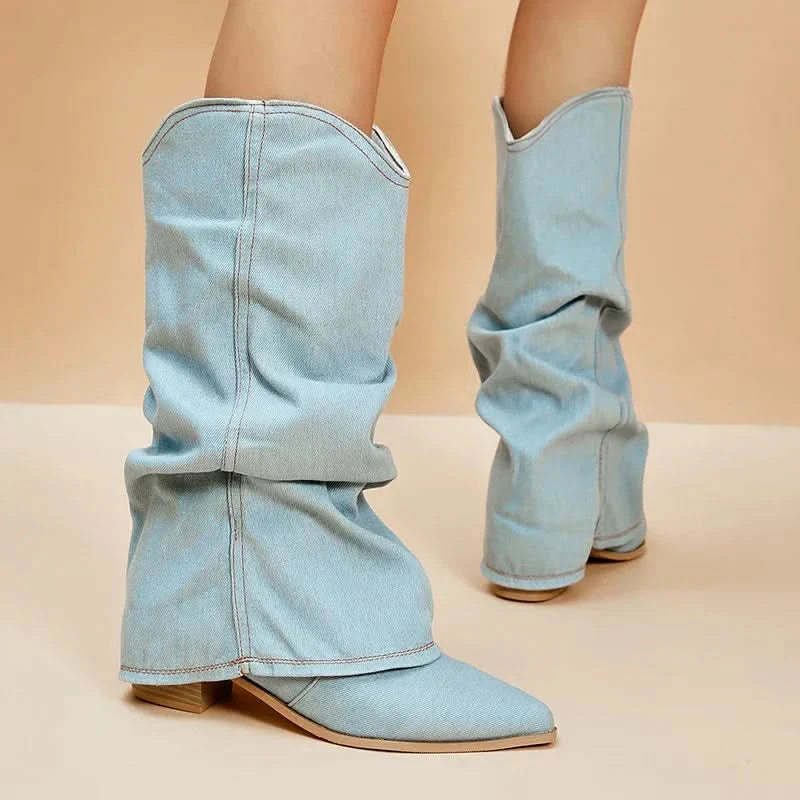 Classic Vintage Boots with a Flattering Fit
