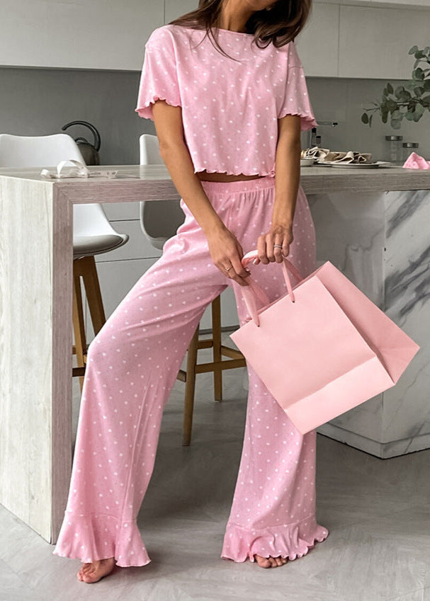 Well Tailored Garment with a Graceful Silhouette