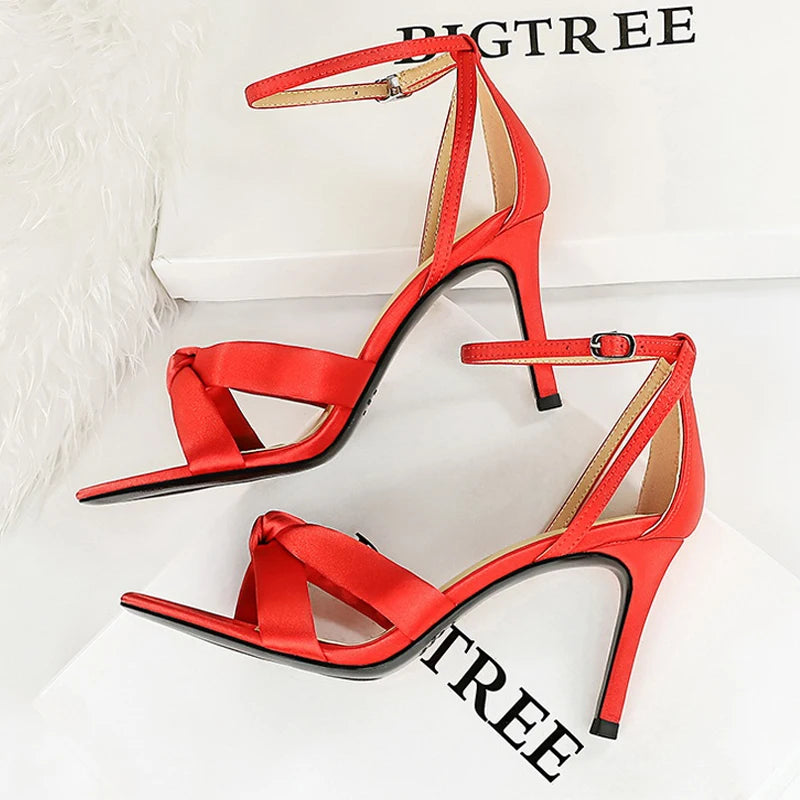 Vintage Inspired Heels with a Contemporary Edge