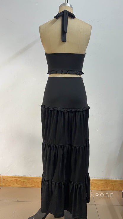 Effortlessly Elegant Garment with a Timeless Design