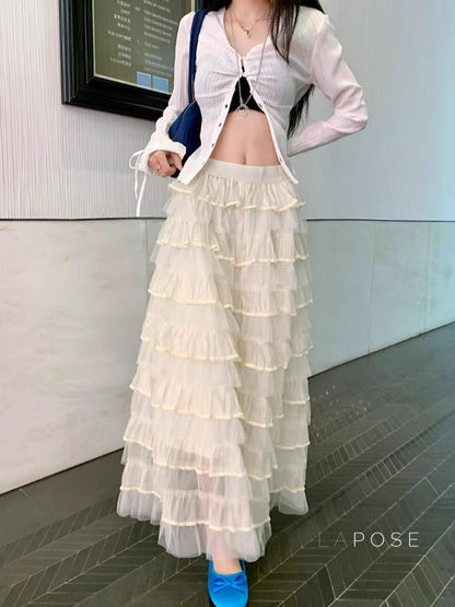 Well Tailored Garment with a Graceful Silhouette