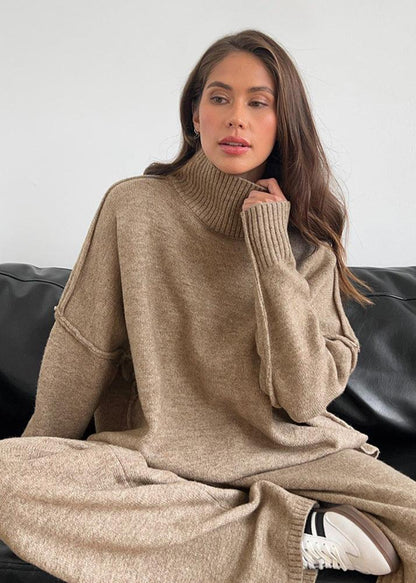 Beautifully Finished Sweater in a Timeless Design