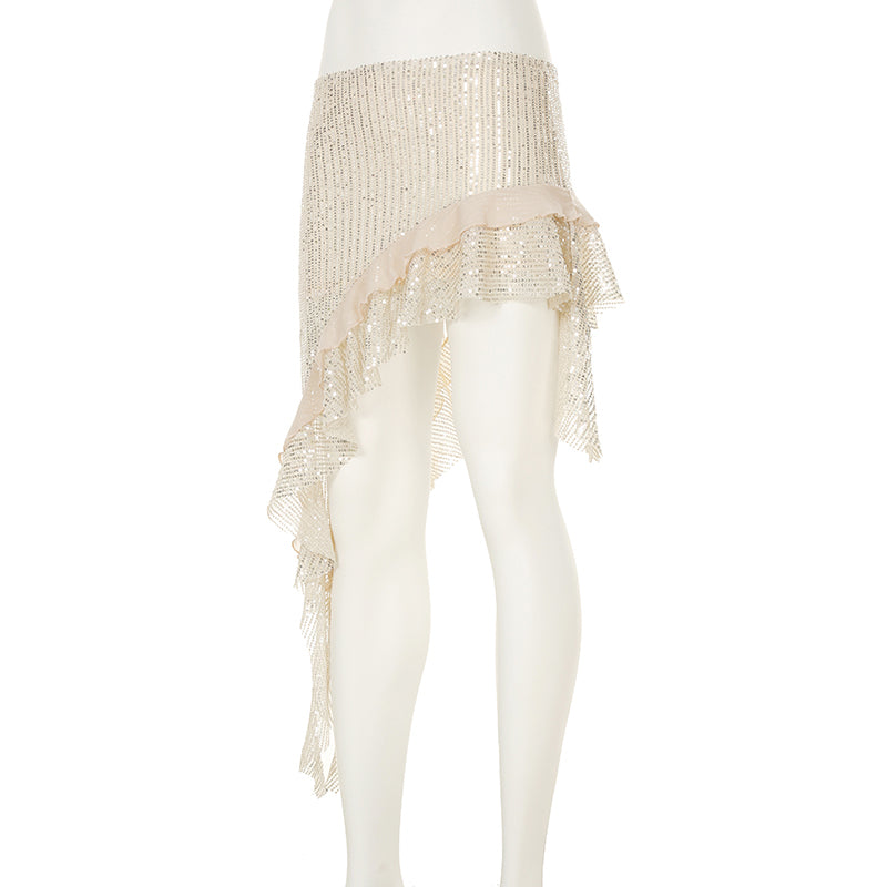 Sophisticated Garment with a Clean Classic Look