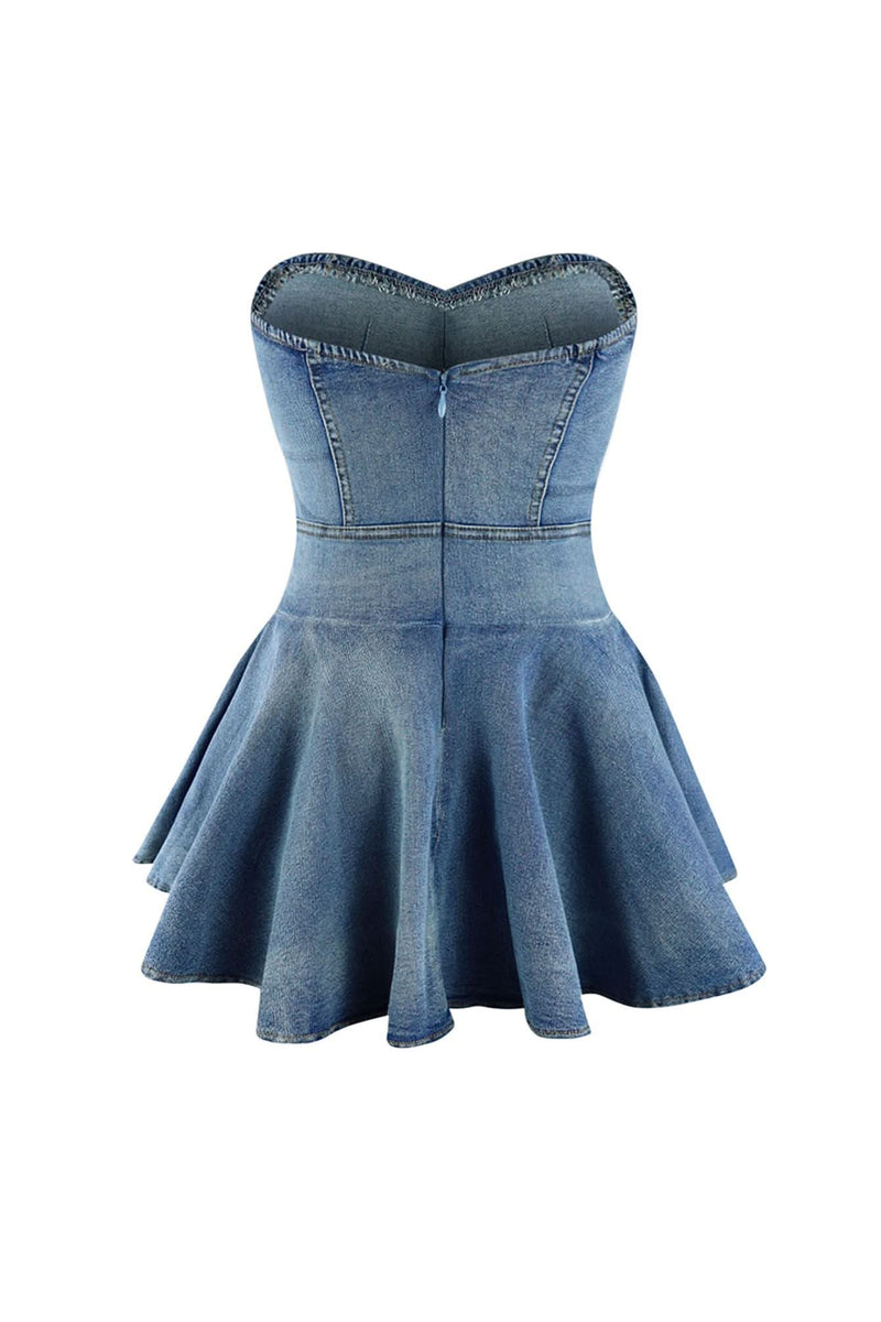 Beautifully Crafted Dress in a Classic Style