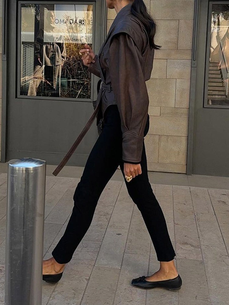 Classic Vintage Jacket with a Flattering Fit
