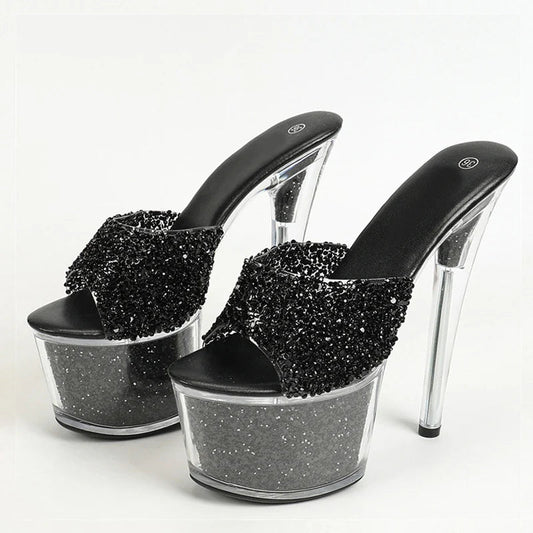 Classic Vintage Heels with a Flattering Fit