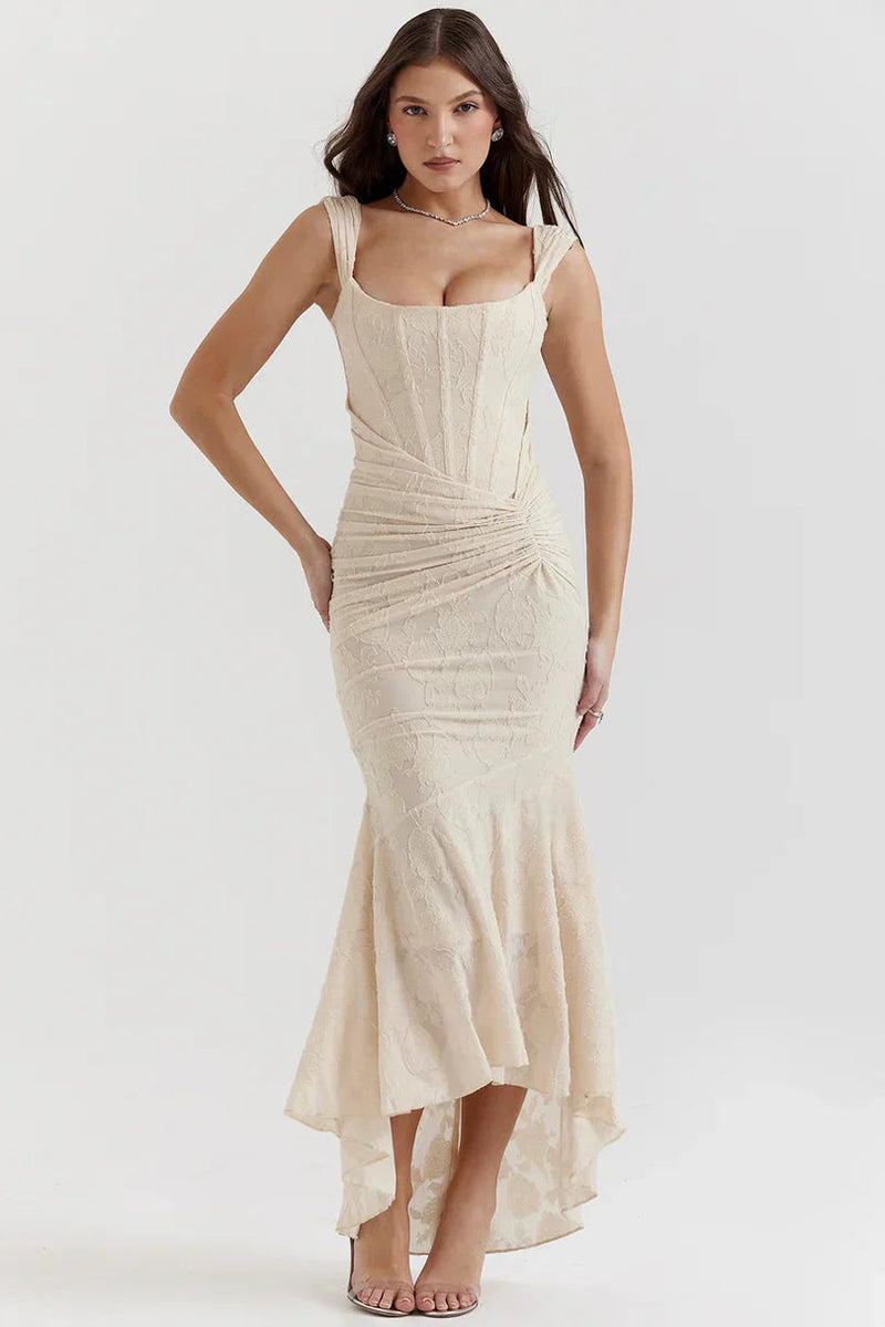 Effortlessly Elegant Dress with a Timeless Design