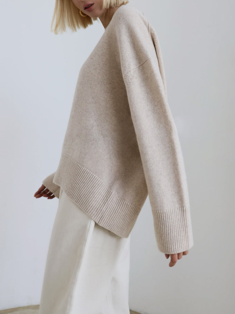Classic Vintage Sweater with a Flattering Fit