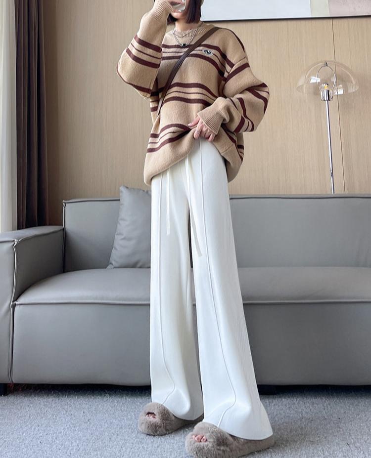 Gracefully Styled Pants for Any Occasion