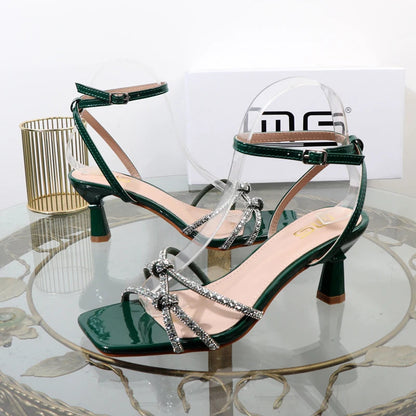 Well Tailored Heels with a Graceful Silhouette