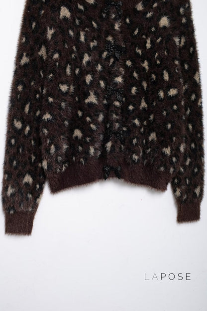 Polished Cardigan with an Effortless Classic Look