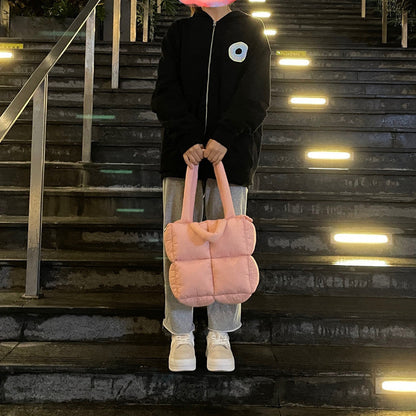 Classic Vintage Bag with a Flattering Fit