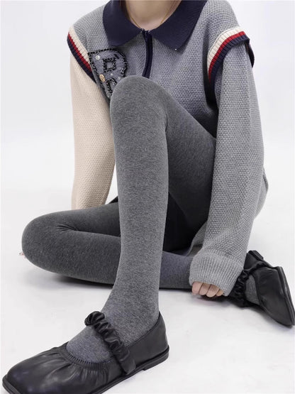 Sophisticated Garment with a Clean Classic Look