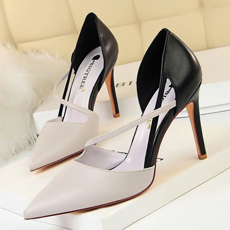 Classic Vintage Heels with a Flattering Fit