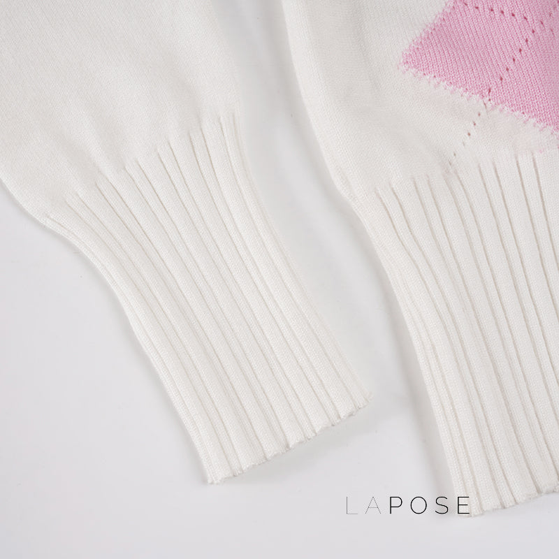 Well Tailored Cardigan with a Graceful Silhouette