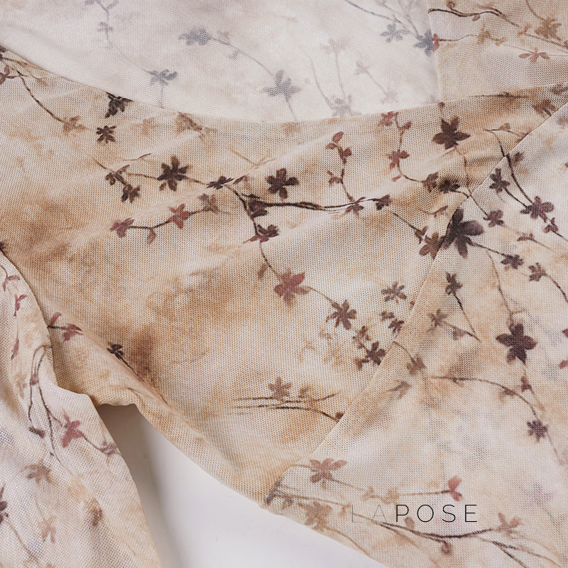 Effortlessly Elegant Top with a Timeless Design