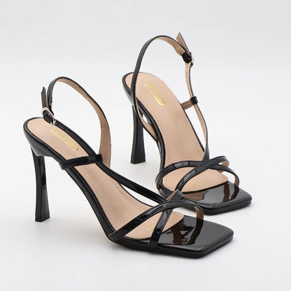Polished Heels with an Effortless Classic Look