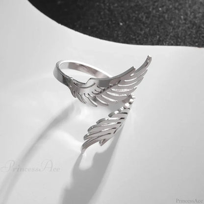 Sinister Eye Style Gothic Pointer Ring