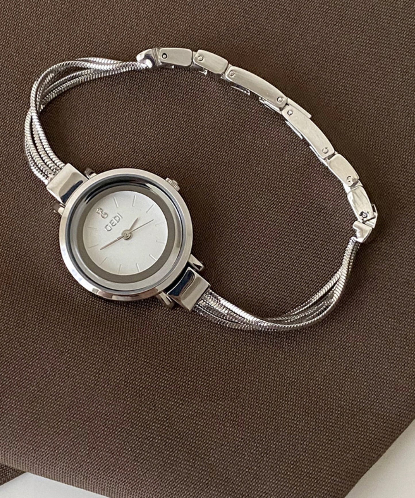 Boutique Silk Alloy Quartz Movement Tempered Glass Tassel Watches