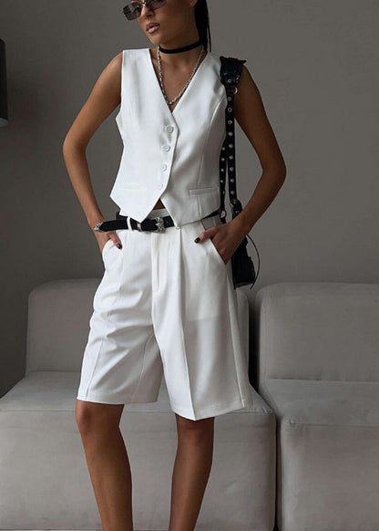Sophisticated Garment with a Clean Classic Look