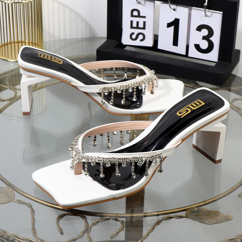Gracefully Styled Sandals for Any Occasion
