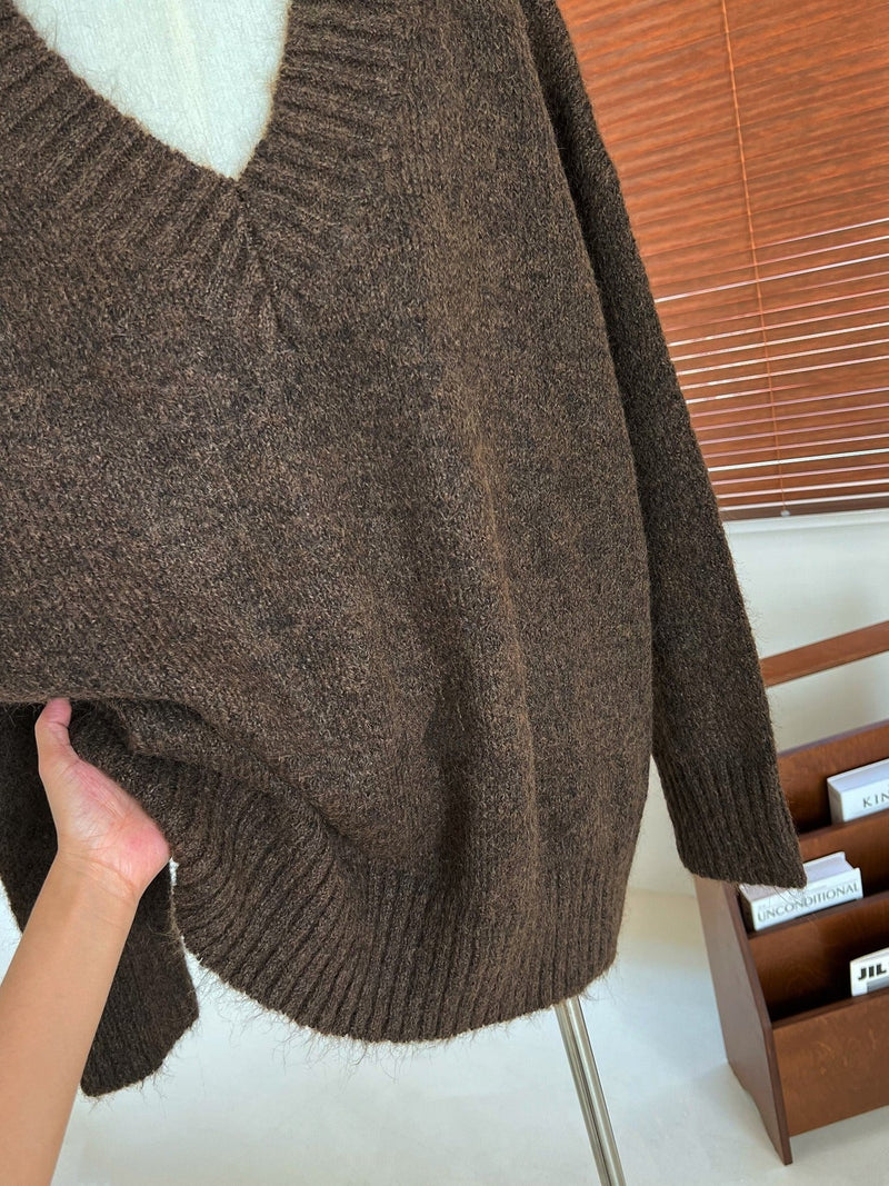 Polished Sweater with an Effortless Classic Look