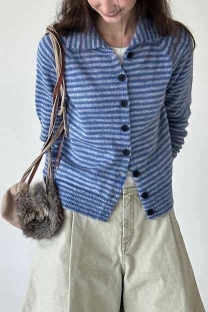 Gracefully Styled Cardigan for Any Occasion