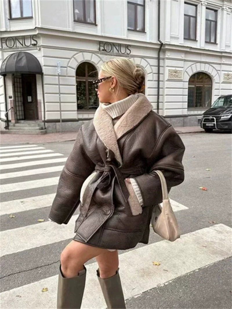 Beautifully Crafted Coat in a Classic Style