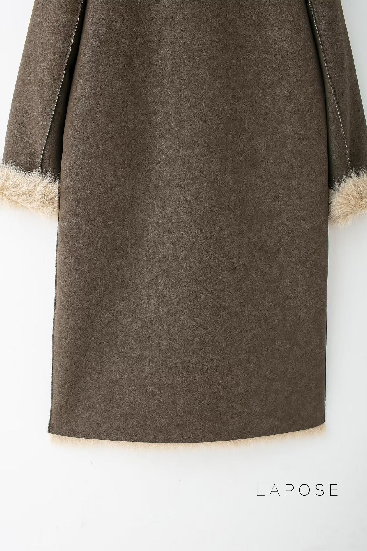 Beautifully Finished Coat in a Timeless Design