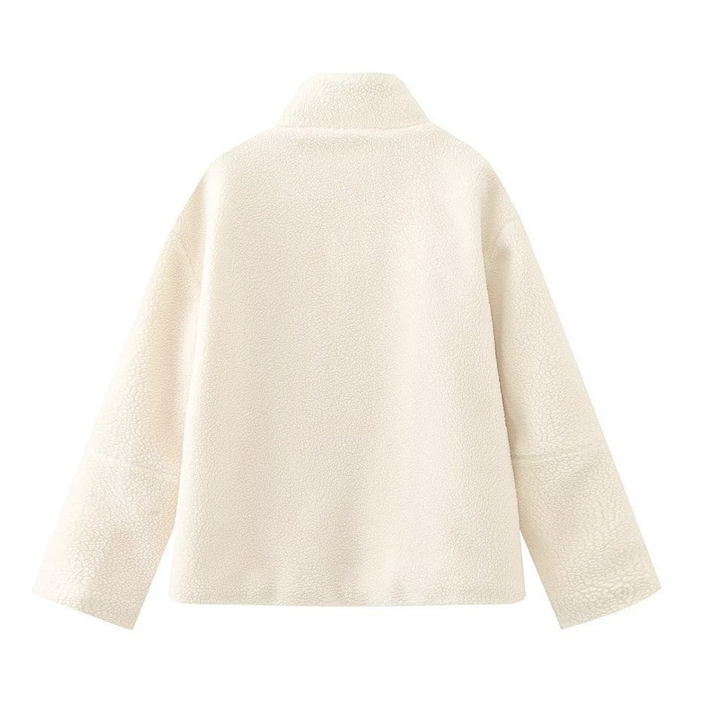 Polished Jacket with an Effortless Classic Look
