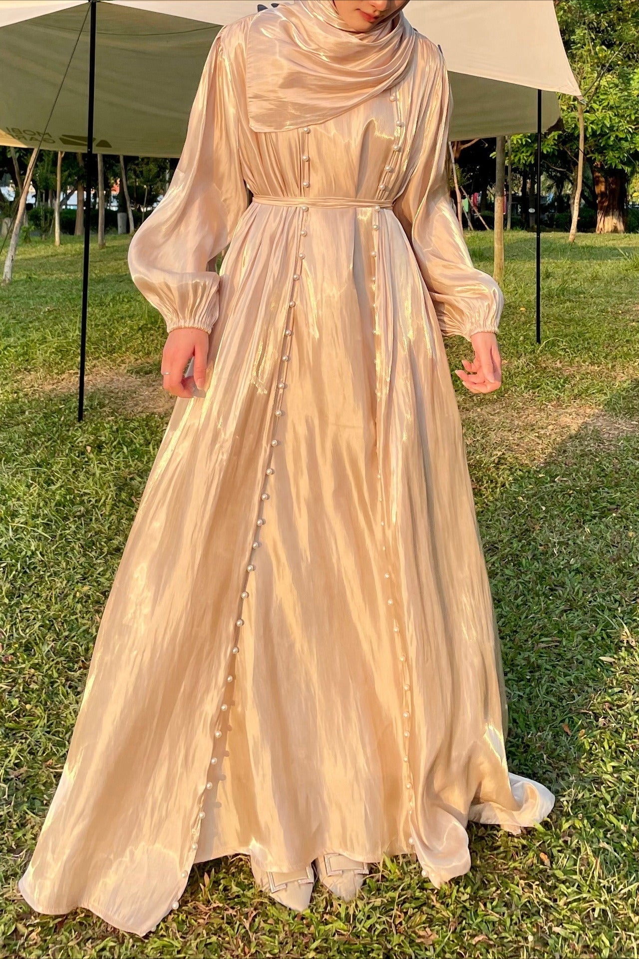 Polished Dress with an Effortless Classic Look