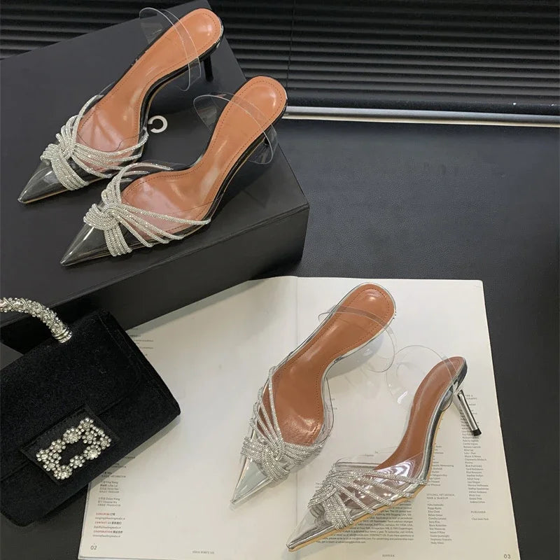 Polished Heels with an Effortless Classic Look