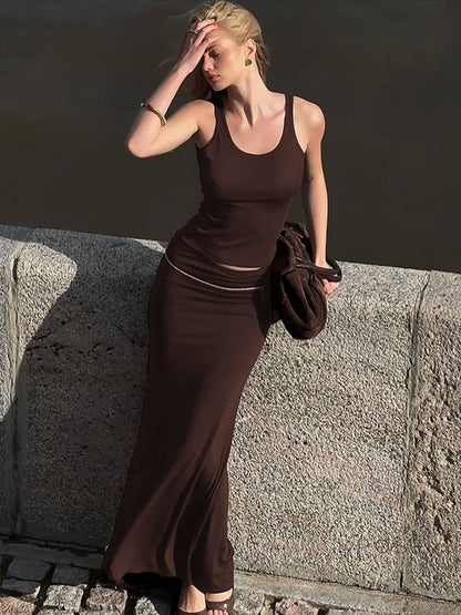 Gracefully Styled Garment for Any Occasion