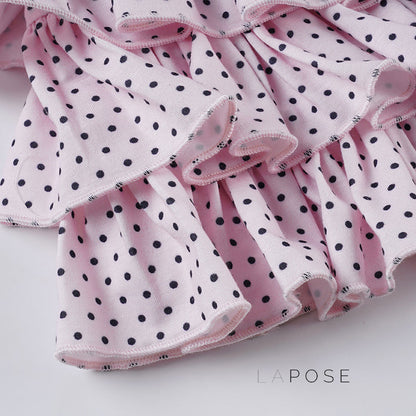 Beautifully Finished Garment in a Timeless Design