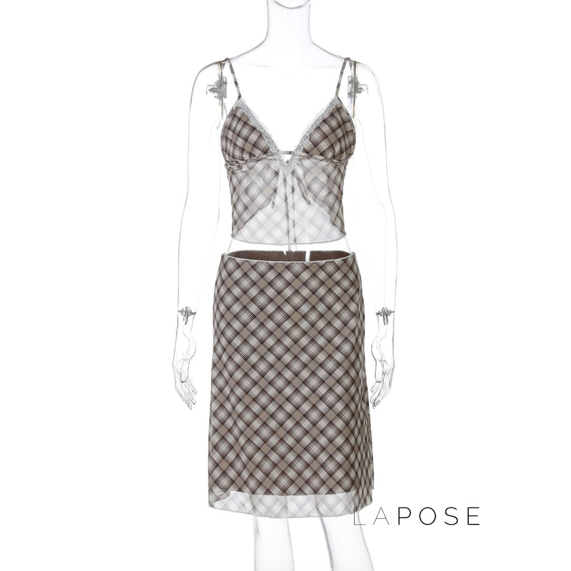 Sophisticated Garment with a Clean Classic Look
