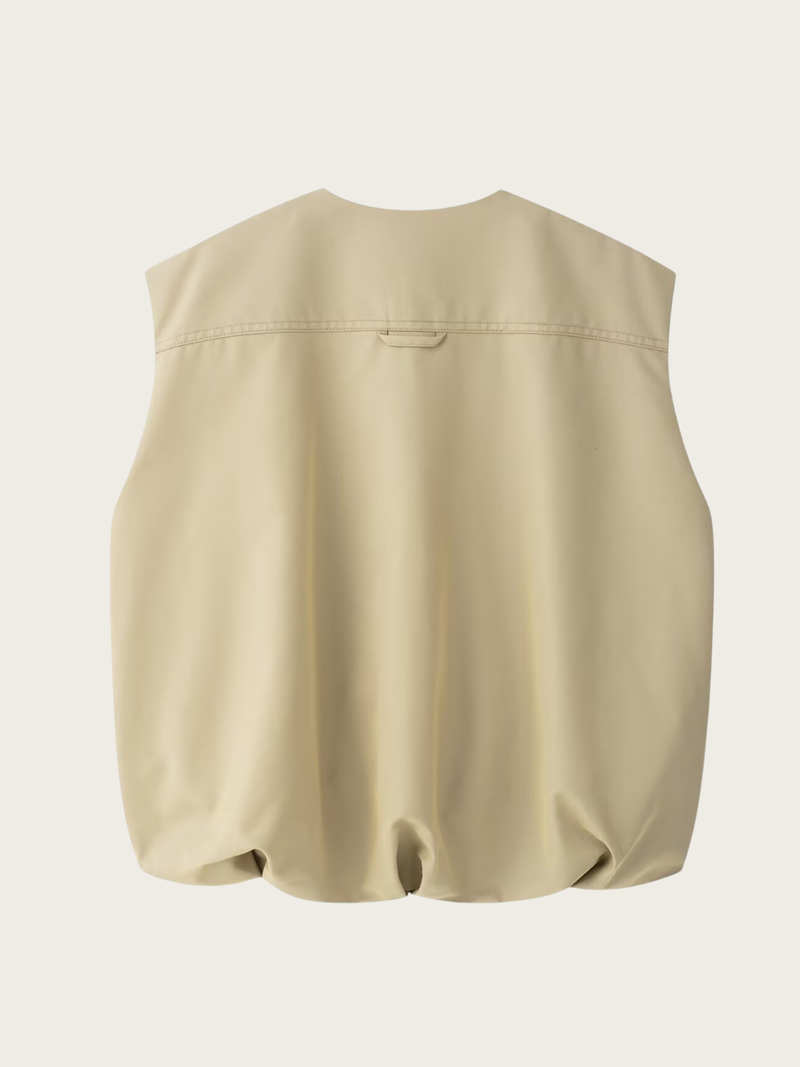 Well Tailored Garment with a Graceful Silhouette