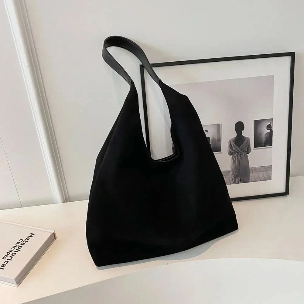 Classic Vintage Bag with a Flattering Fit
